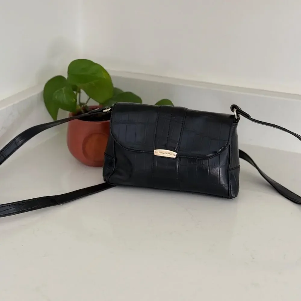 Vintage Black Croc Embossed Shoulder Bag Y2K Minimalist Chic ✨‎